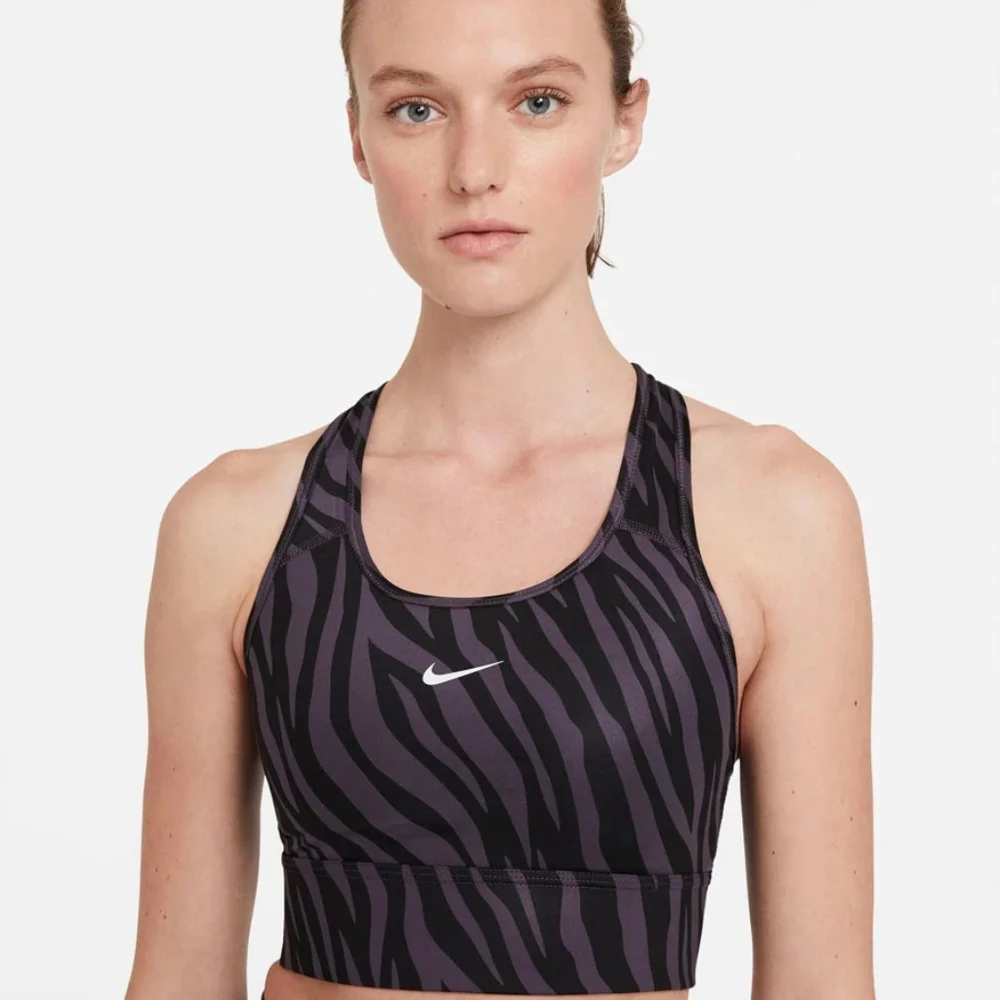 Nike Dri-Fit Swoosh Icon Clash Med-Sup Sports Bra